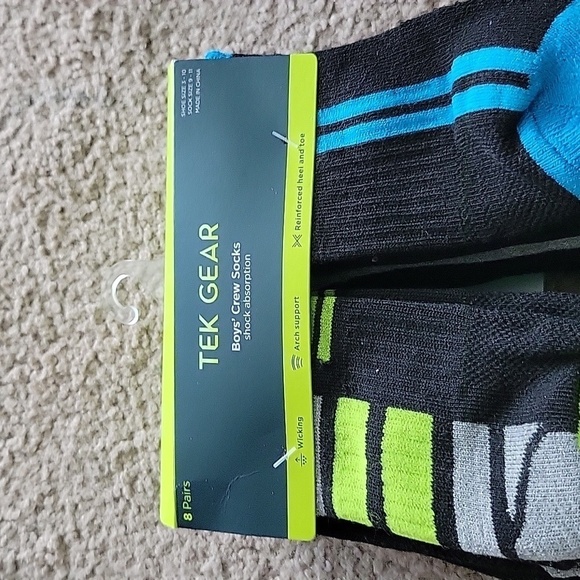 NWT Tek Gear Boy's Crew Socks - Picture 3 of 8
